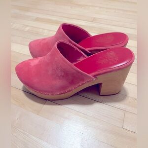 Charlotte Stone Marlo Clog Size 9, (pink) new-never worn!